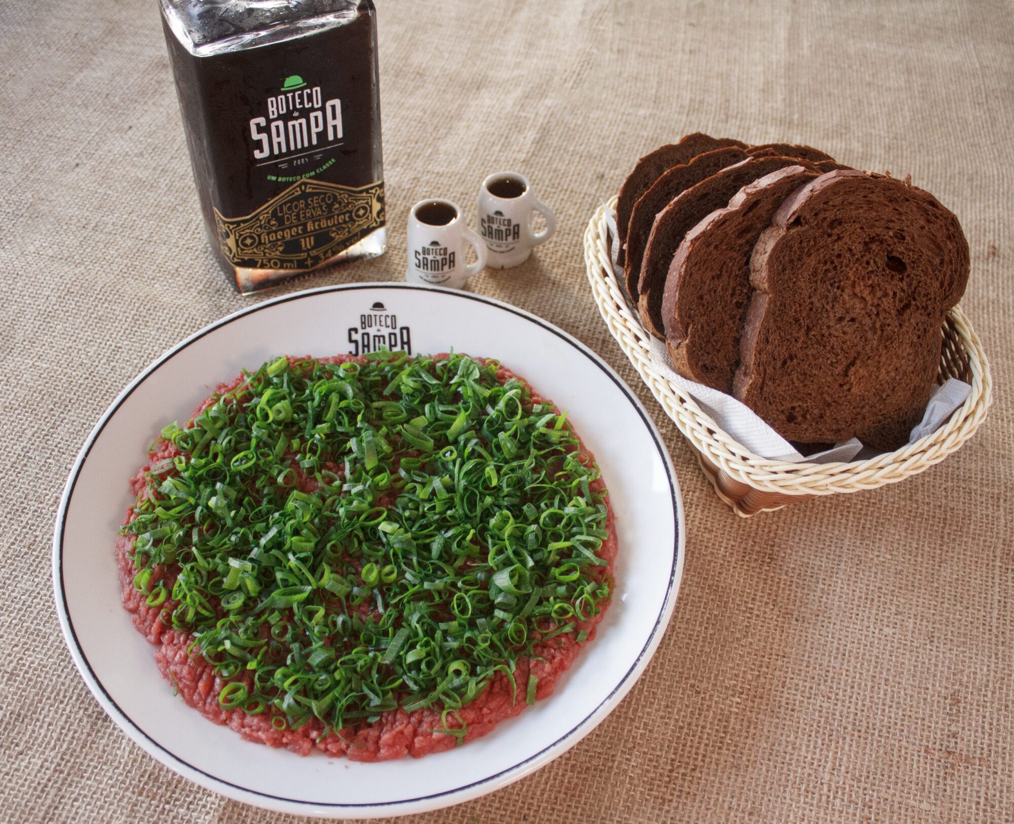 Boteco de Sampa - Bicho do Paraná: carne de onça especial - Foto: Marta Souza.