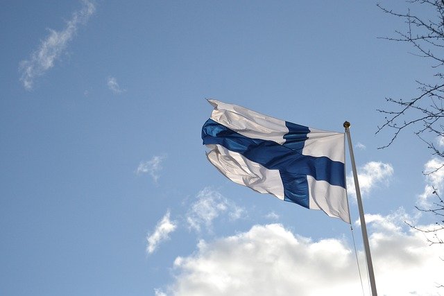 Bandeira da Finlândia - Foto: Pixabay