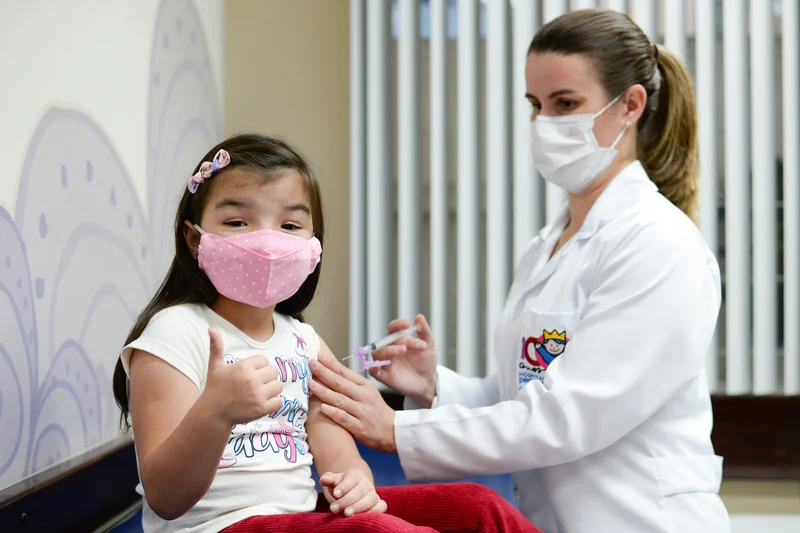 Foto: Wynitow Butenas/Centro de Vacinas Pequeno Príncipe