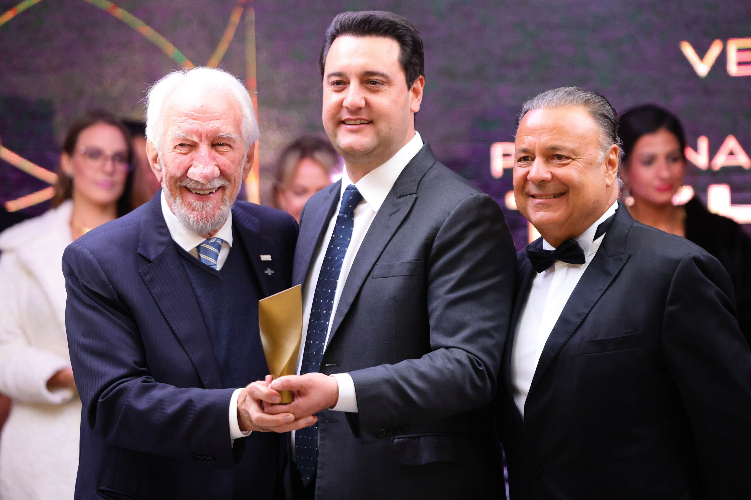 psx_20230606_233907 Governador Carlos Massa Ratinho Junior participa da premiação Personalidades TopView