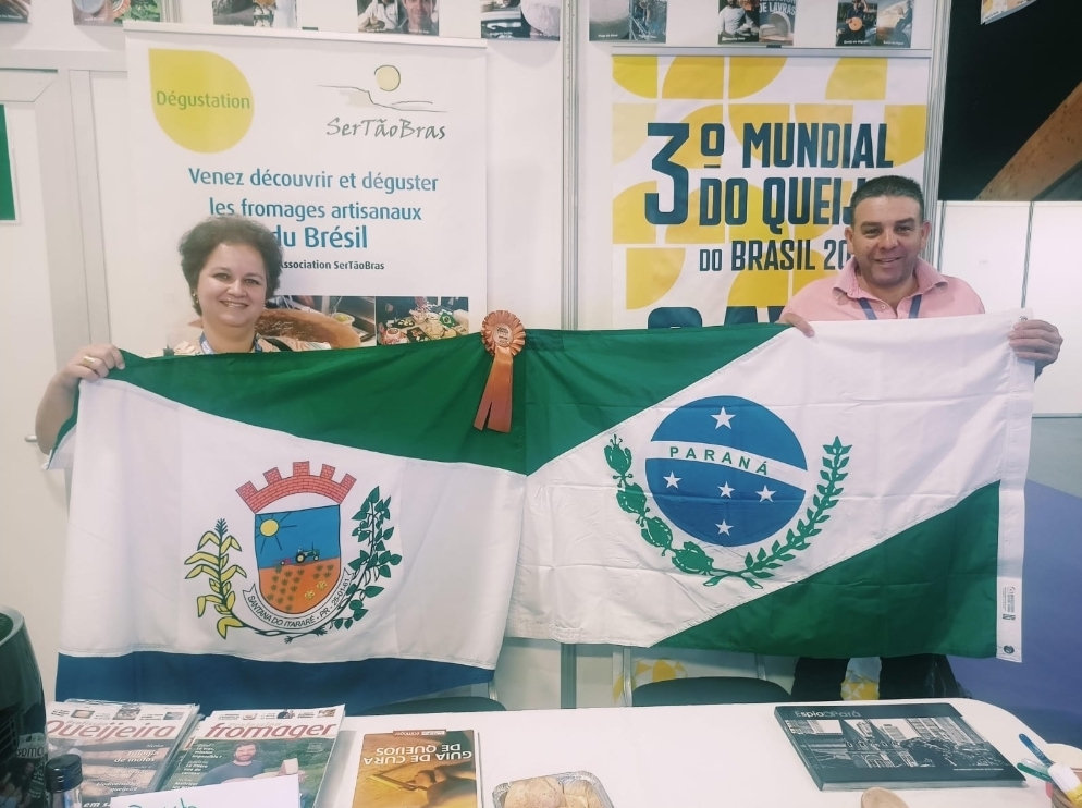 SmartSelect_20230915_095955_Titan SmartSelect_20230915_095955_Titan