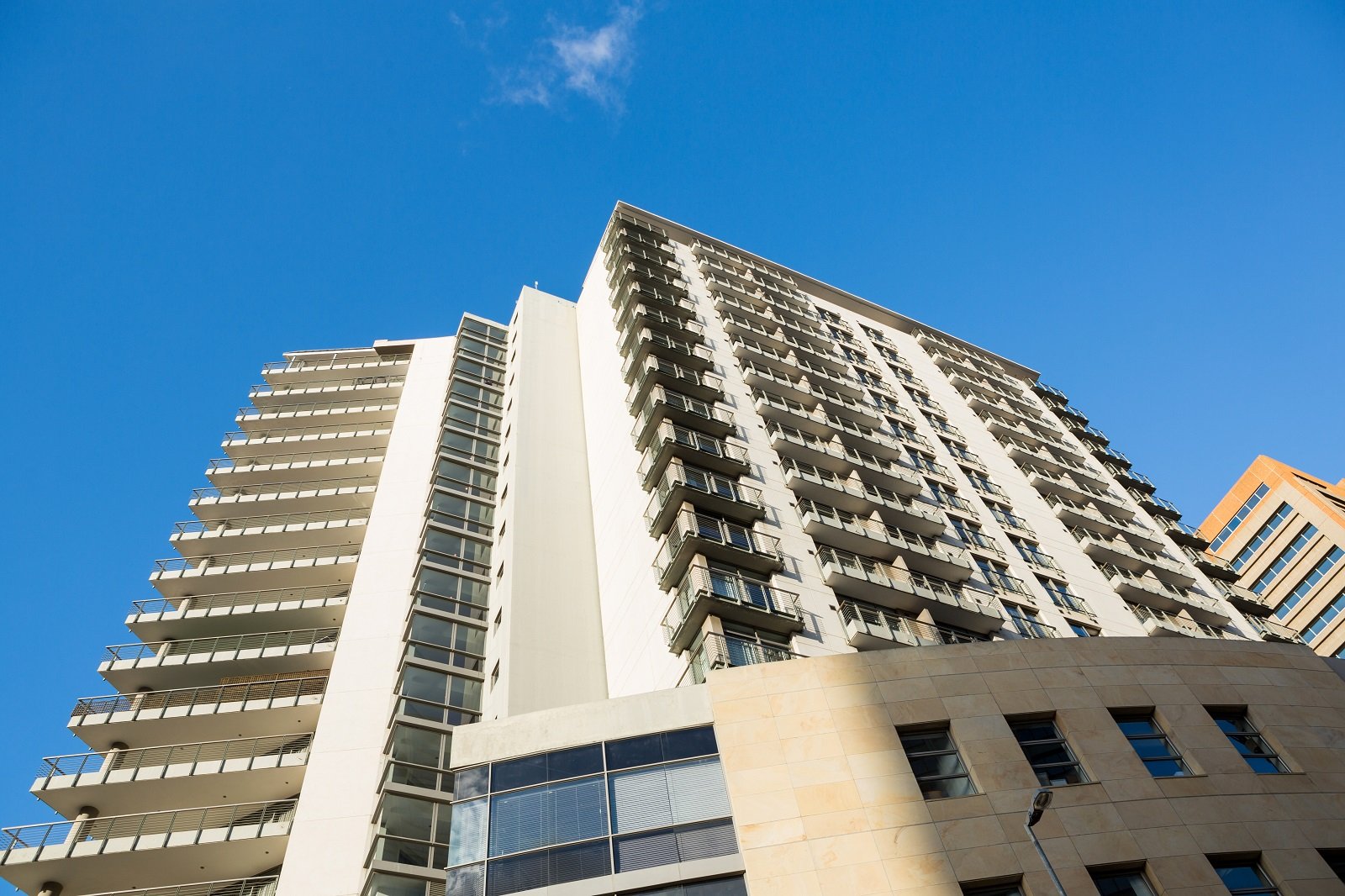 Apartamento de dois quartos segue como o mais negociado na venda de imóveis usados em Curitiba
