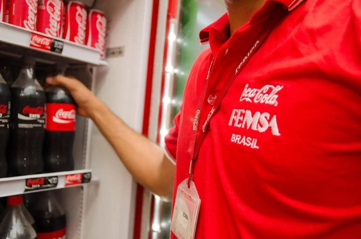 Coca-Cola FEMSA Brasil lança programa de estágio técnico com vagas em Curitiba