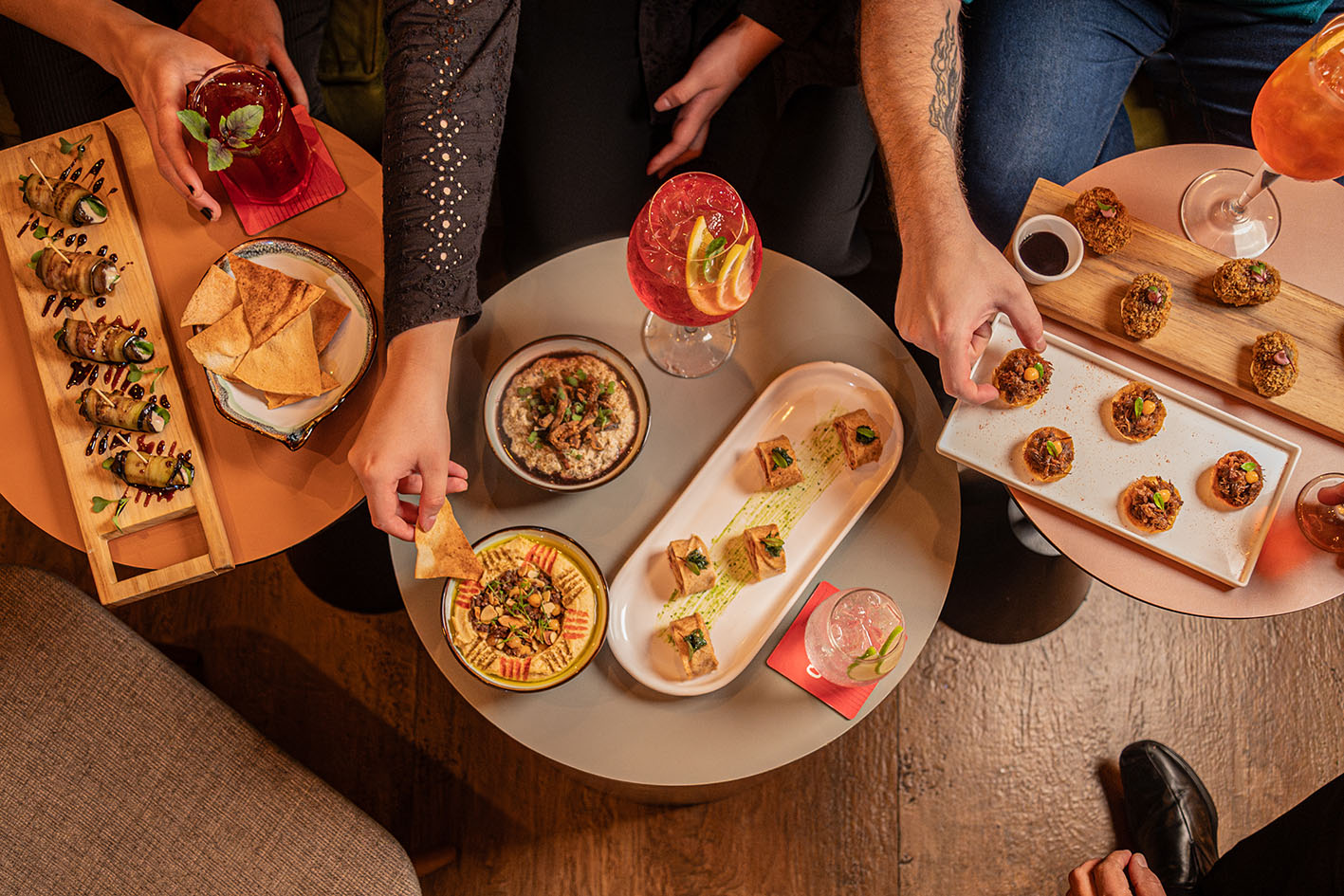 Drinks e snacks - foto Munir Bucair Filho