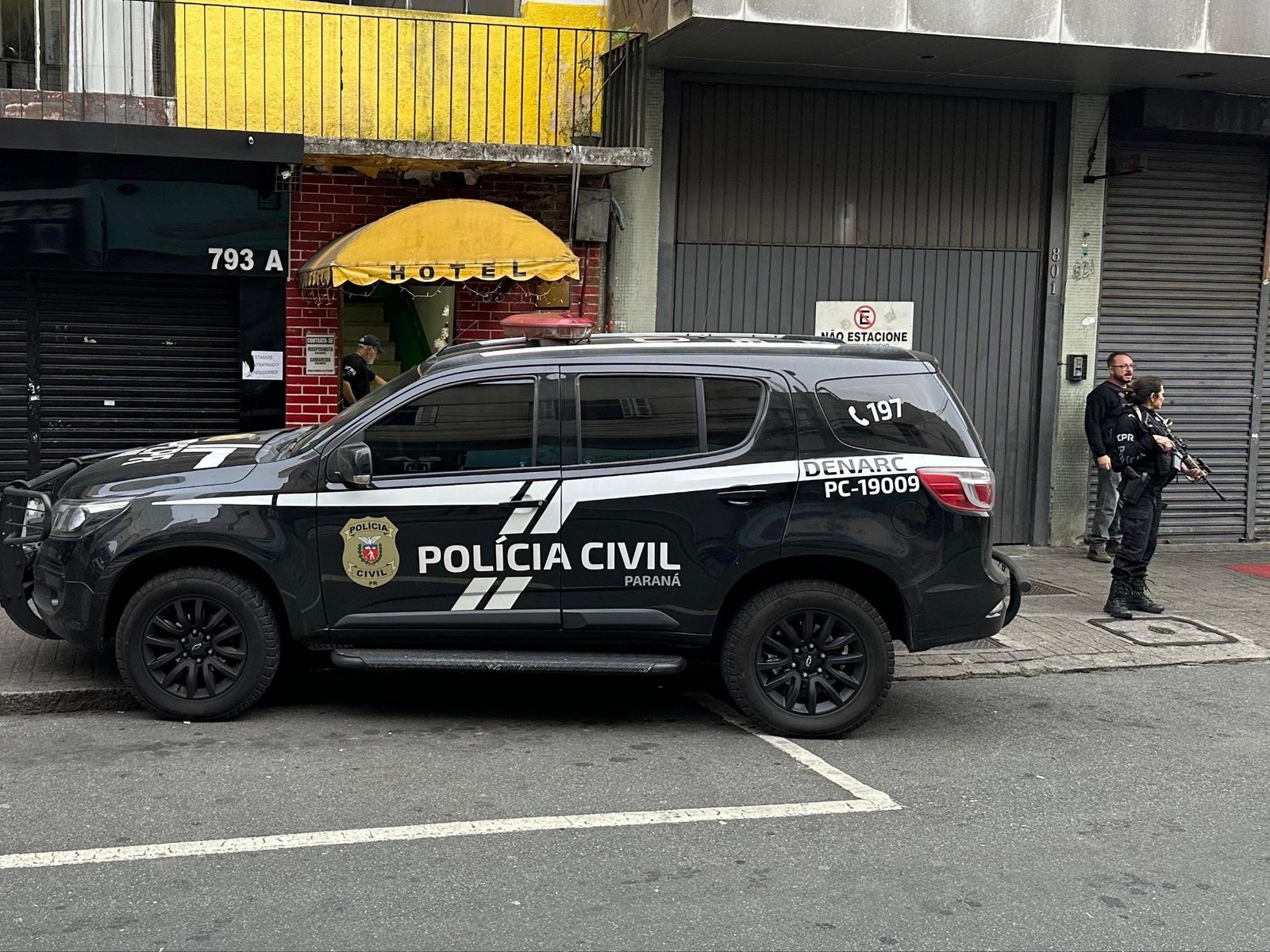 Polícia desarticula esquema de tráfico de drogas no Centro de Curitiba com taxistas envolvidos