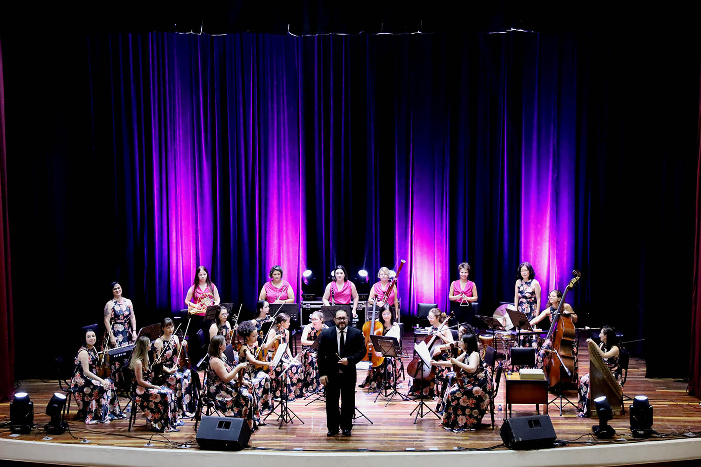 Orquestra Ladies Ensemble – foto Marcelo Elias (3) Orquestra Ladies Ensemble - foto Marcelo Elias (3)