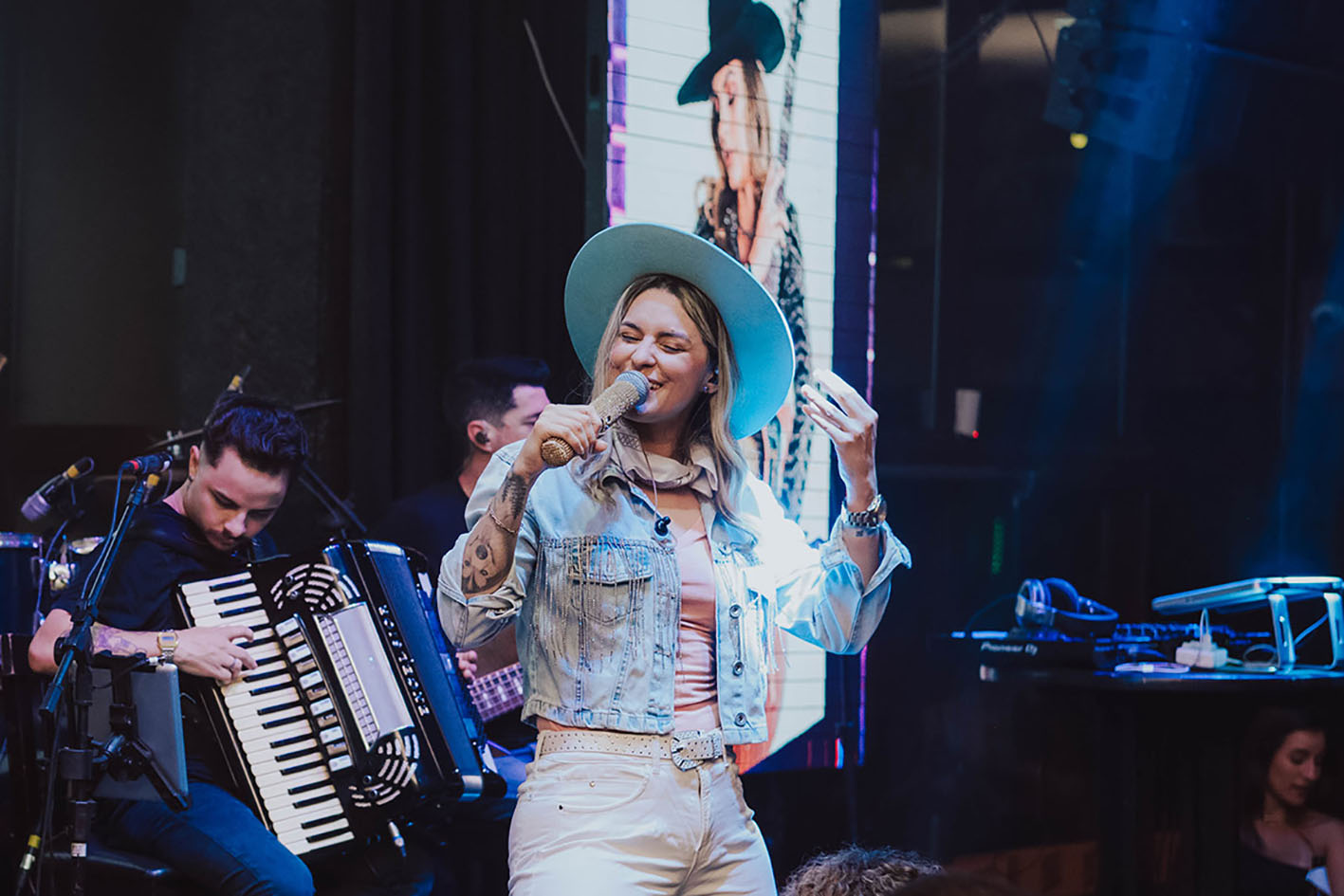 Vanessa Vaqueira – foto Aline Feliz Vanessa Vaqueira - foto Aline Feliz