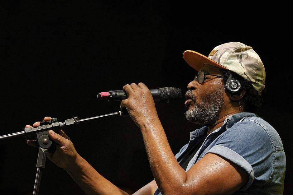 Edson Gomes faz show inédito em Curitiba – Cred Gabriele Darbone Edson Gomes faz show inédito em Curitiba - Cred Gabriele Darbone