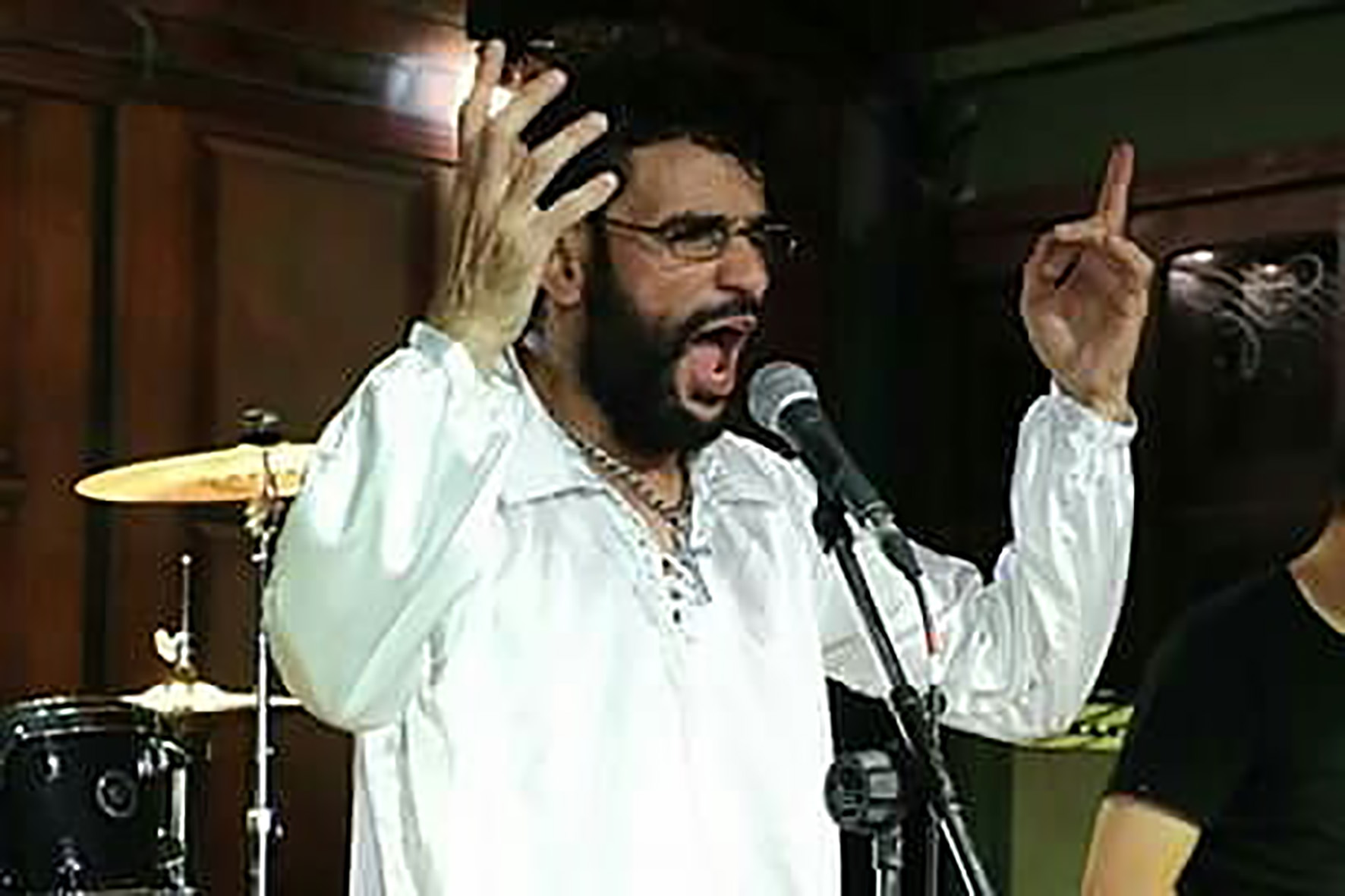 Legiao Urbana Cover Curitiba – Miro Penna – foto Leo Karan (1) Legiao Urbana Cover Curitiba - Miro Penna - foto Leo Karan (1)