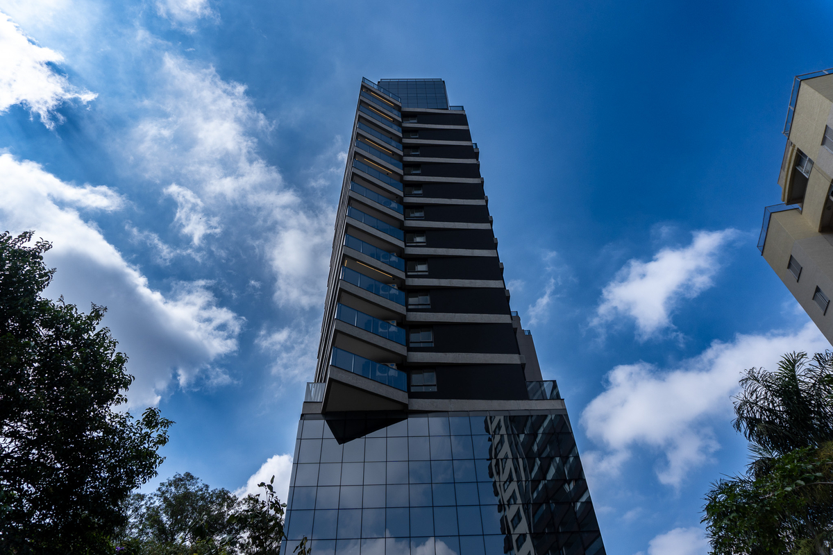 bb296b1b-ef35-4f49-b107-f9a3246d9339