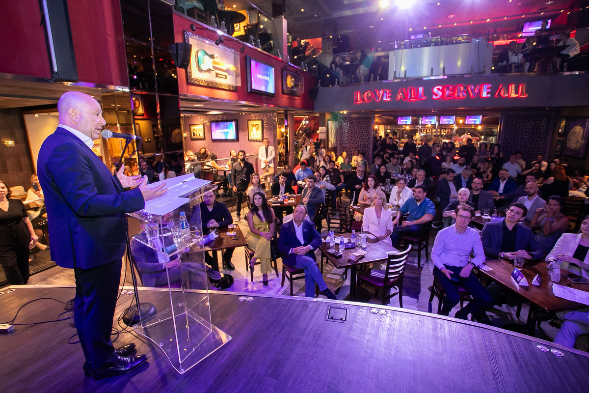 132d0b21-2938-4dc8-ad2a-17b28cd18e5b