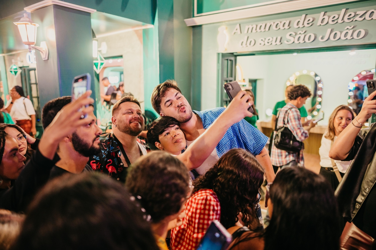 6584795c-ceff-420d-b9c1-ffd567fcbcda