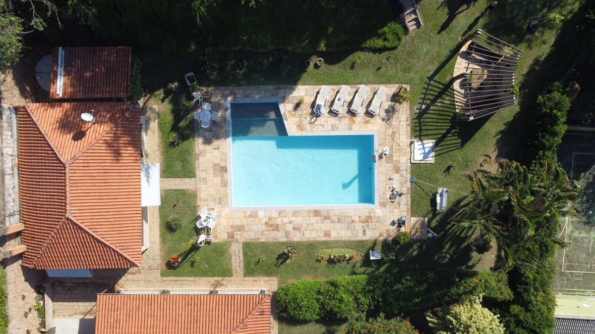 b21c640f-76e0-4f55-9124-876a56876255 b21c640f-76e0-4f55-9124-876a56876255