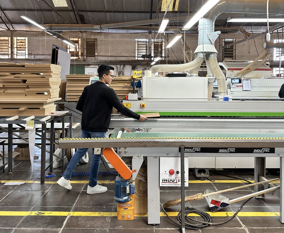 ce12df29-a4a3-4d25-a6b6-caa43dc8fdb3