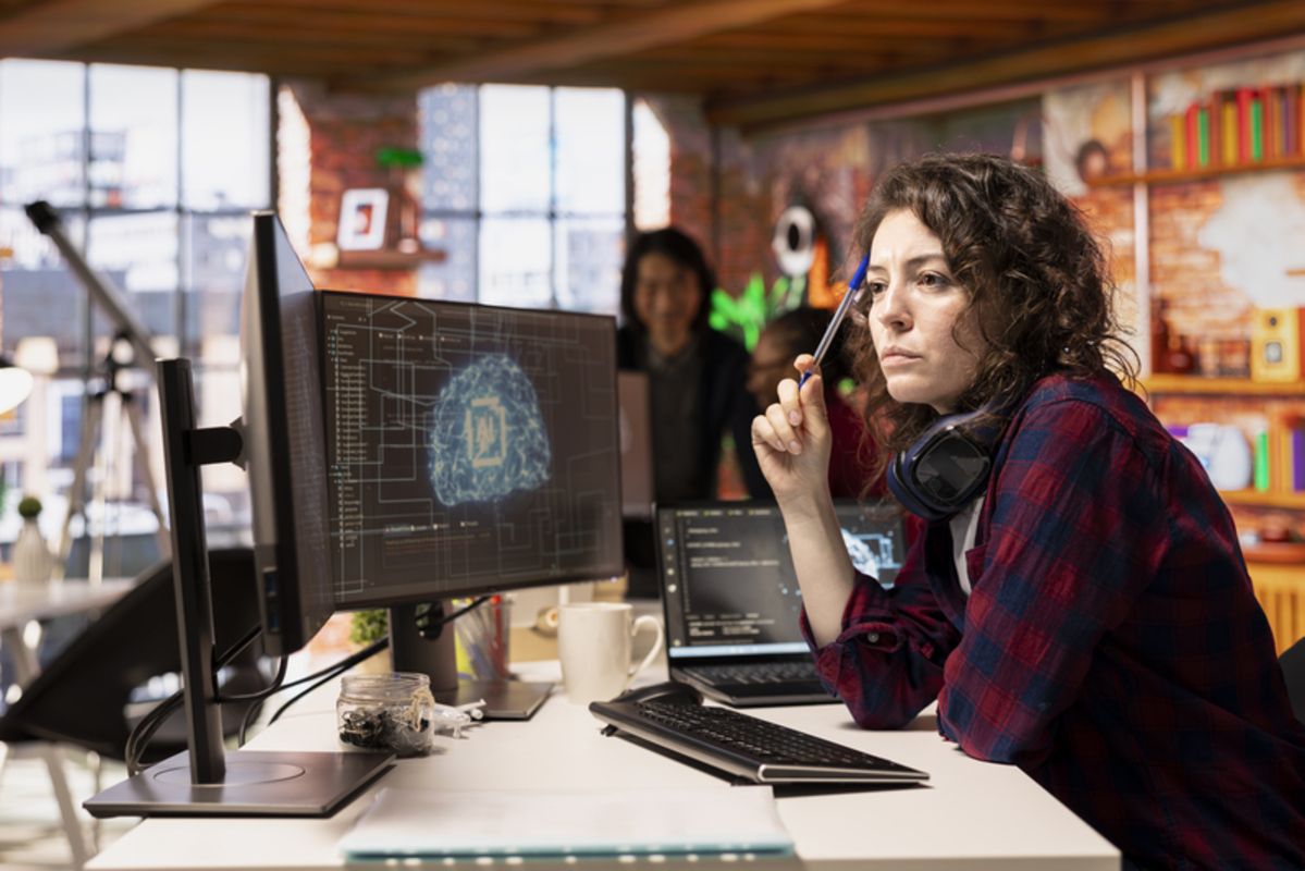 e3b78076-c3ed-4861-8ca4-7019306b293b