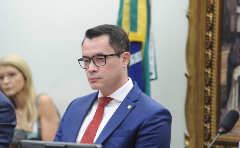 Discussão e votação de propostas legislativas. Dep. Zé Haroldo Cathedral (PSD-RR)