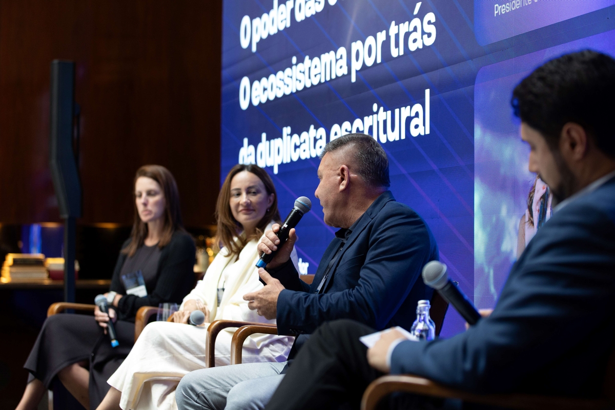 2437f009-519f-412b-bff9-f6706cbc4d49 2437f009-519f-412b-bff9-f6706cbc4d49