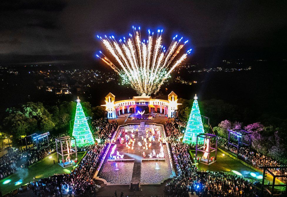 6af5d929-f0ac-4174-a453-20d25c1c173c1832717443908976569 Espet??culo de Natal no Parque Tangu??. Foto: Ricardo Maraj??/SECOM