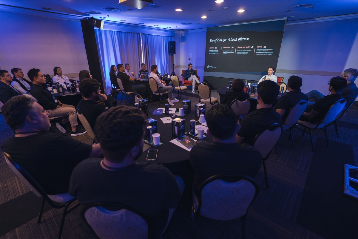 c008c873-b44f-429d-9fb7-d767ca273f6d