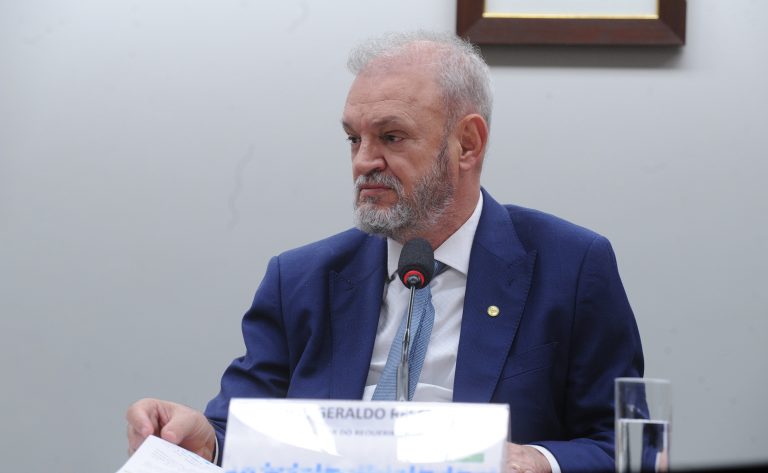 Audiência Pública Interativa - Rastreamento e diagnóstico precoce de câncer de pulmão no SUS. Dep. Geraldo Resende (PSDB - MS)